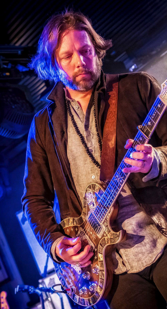 Rich Robinson Playing a TEYE Guitar